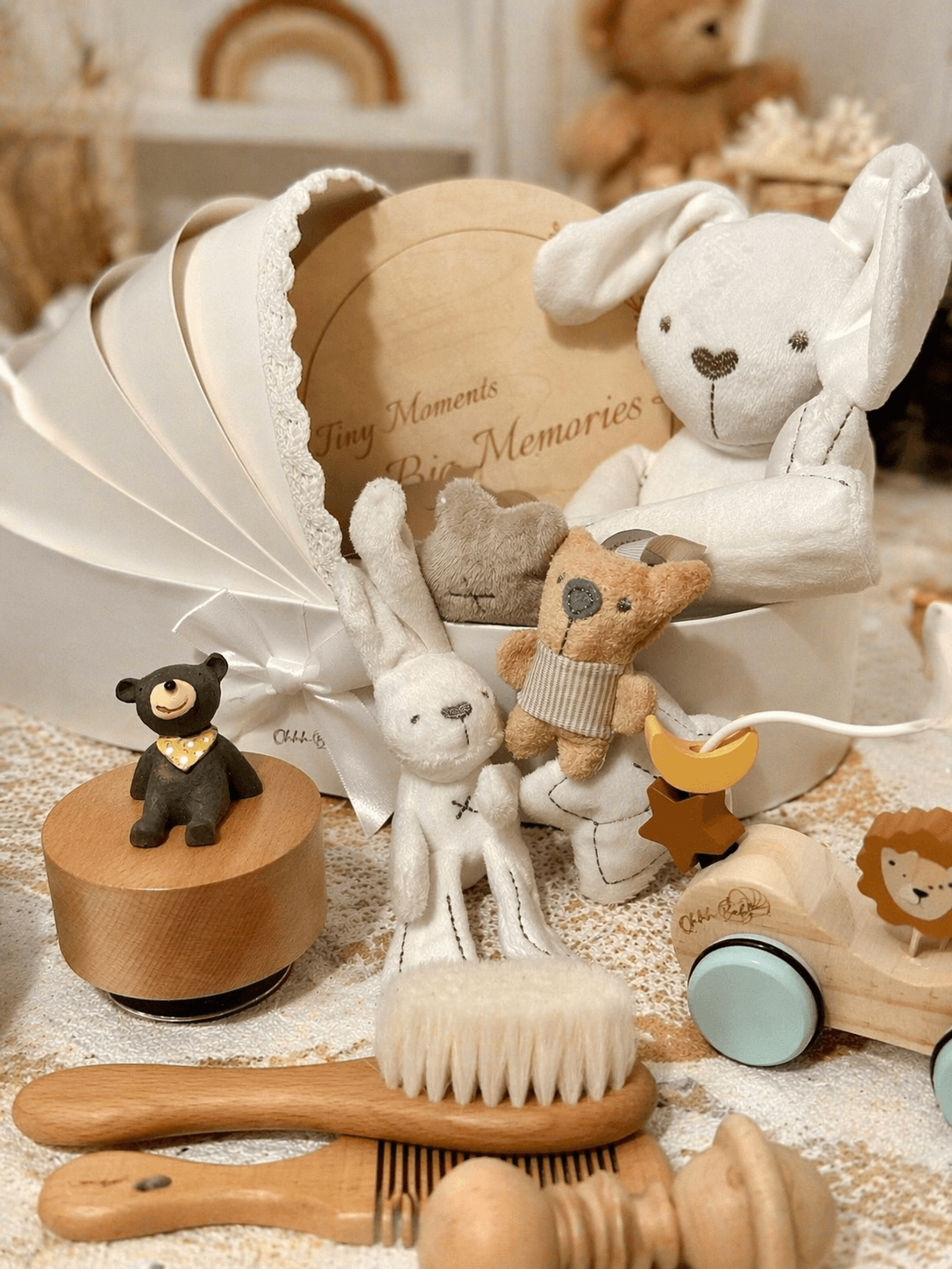 Newborn Essentials Checklist UK: What You Actually Need + Baby Gift Box & Baby Hamper Ideas