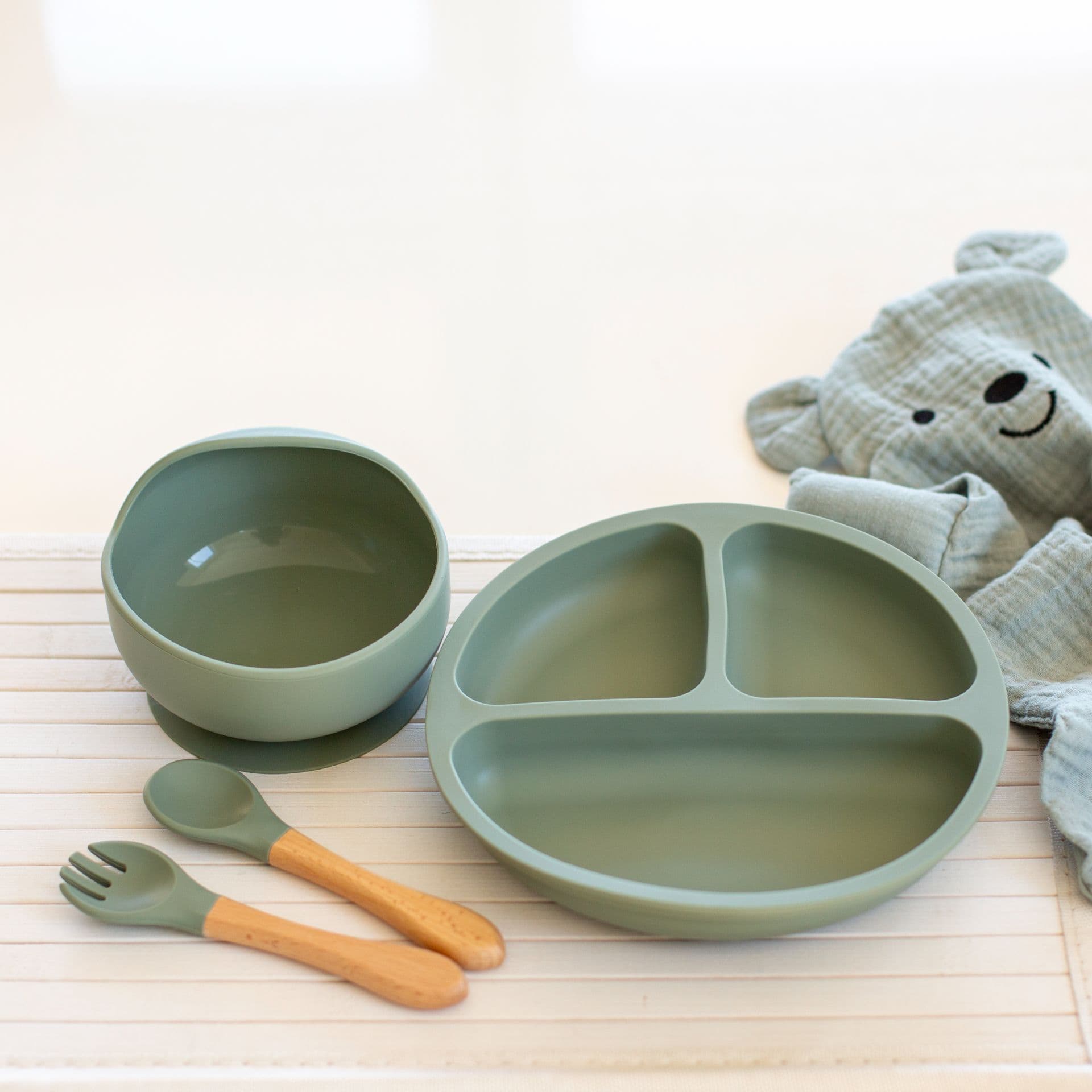 Essential Feeding Set